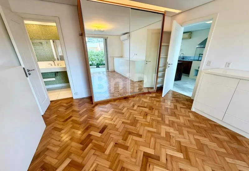 Apartment with 5 bedrooms and open gas kitchen — photo 16