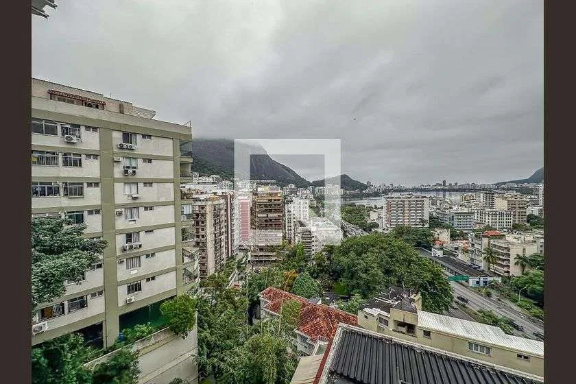 57 m² apartment with 2 bedrooms and a balcony — photo 19