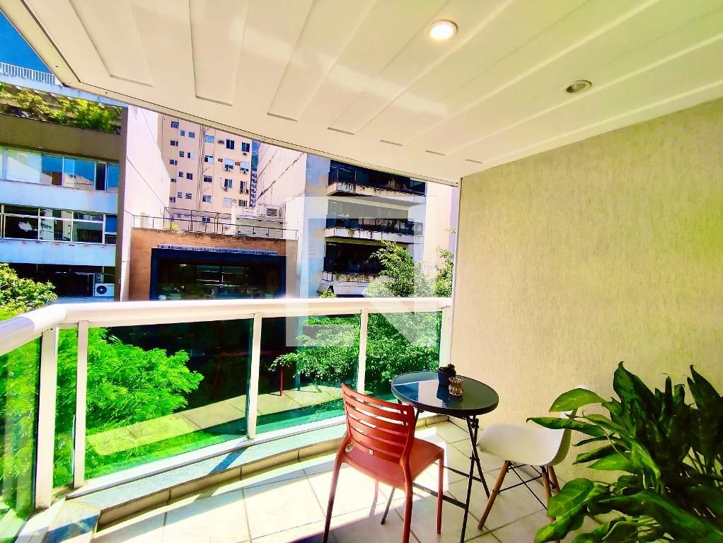 Furnished 1-bedroom apartment with open kitchen — photo 31