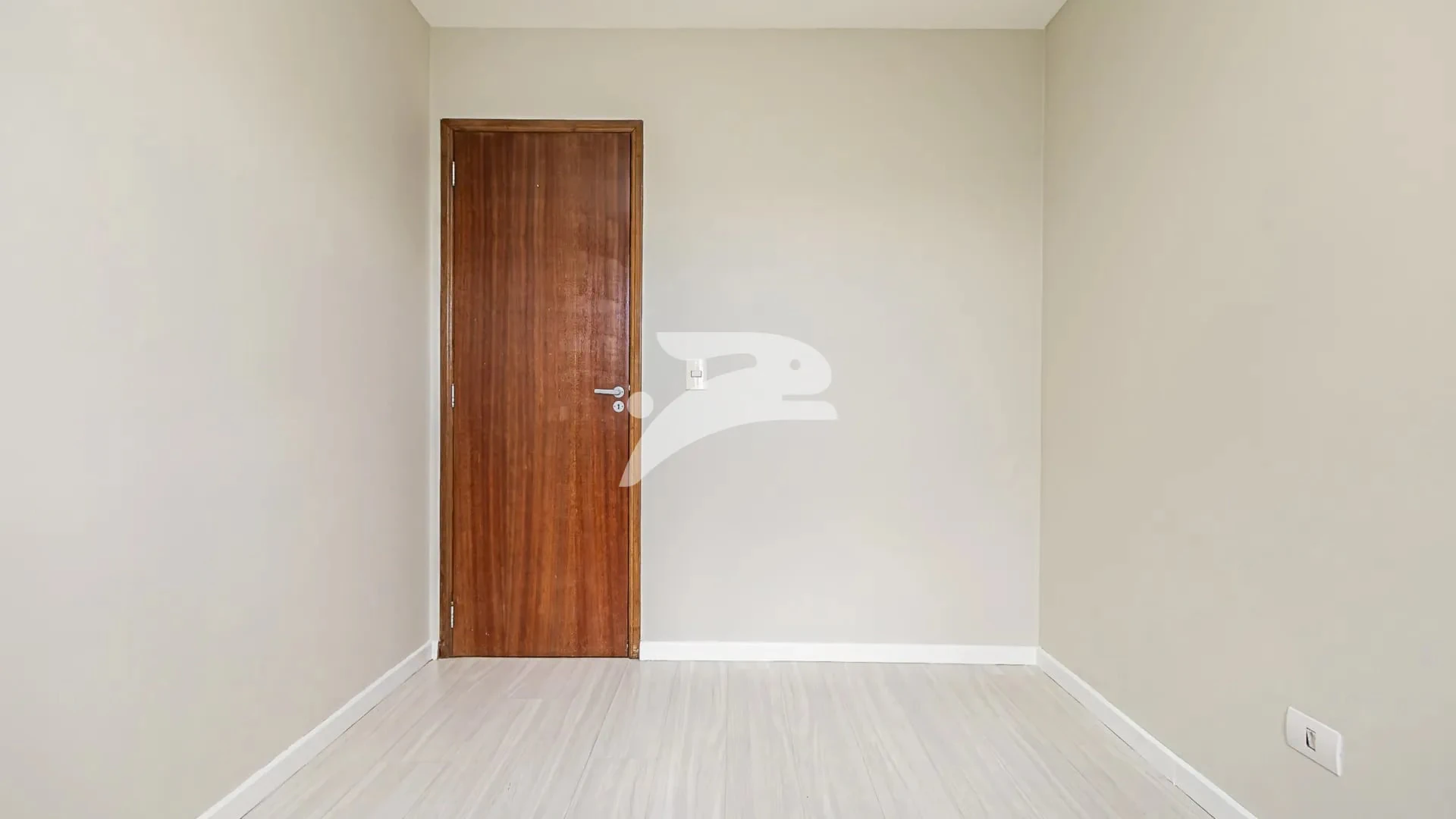 Балкон с грилем и 3 спальни: квартира 56 м² — photo 20