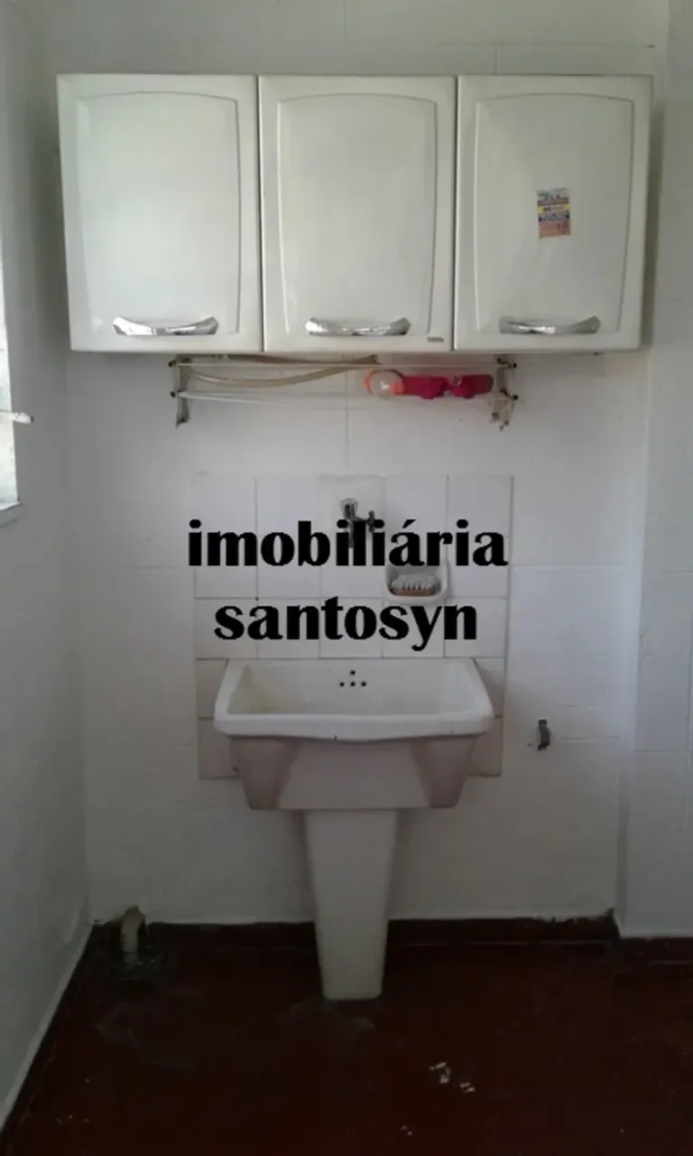90 m² apartment with 3 bedrooms and 1 bathroom — photo 12