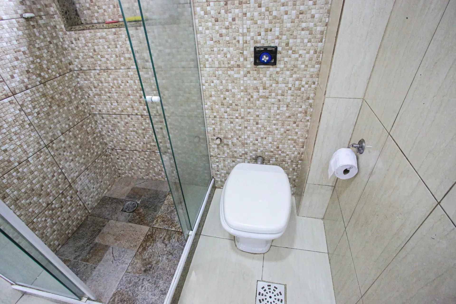 2-bedroom apartment with a washing machine in Rio de Janeiro — photo 17