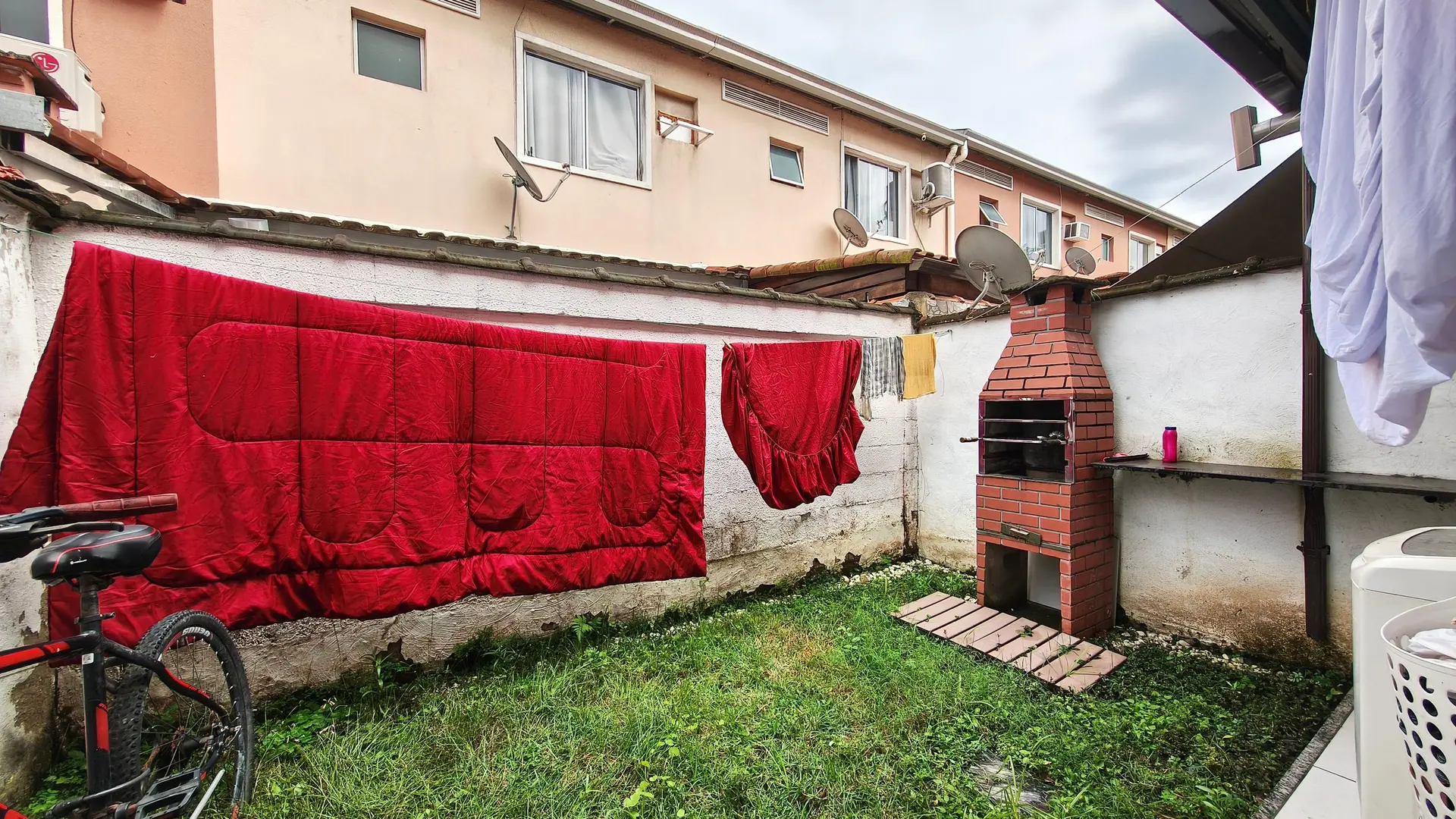 Меблированный дом: 3 спальни и 3 ванные, 1 парковка — photo 29