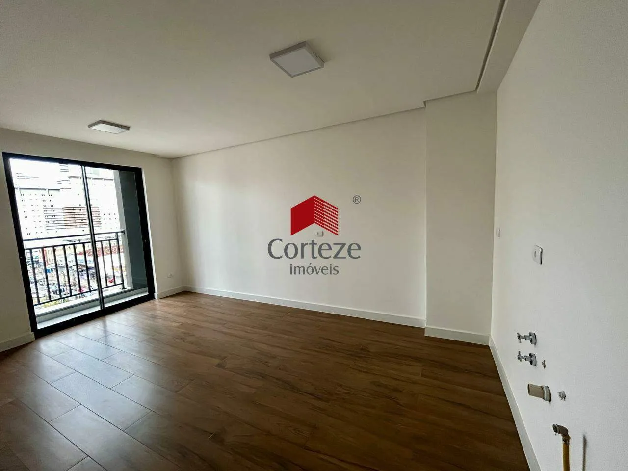 2-bedroom apartment with a grill on the balcony — photo 10