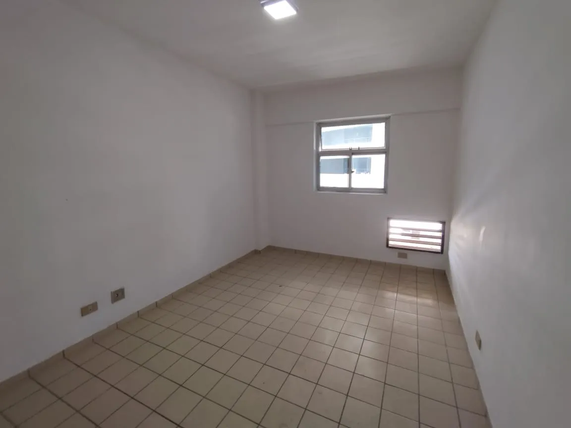164 m² apartment with 3 bedrooms and 2 suites — photo 8