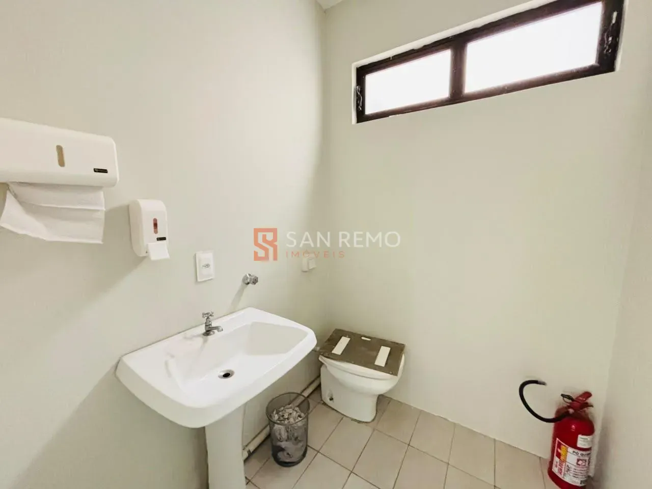 Casa de 5 dormitorios y 353 m² — photo 4