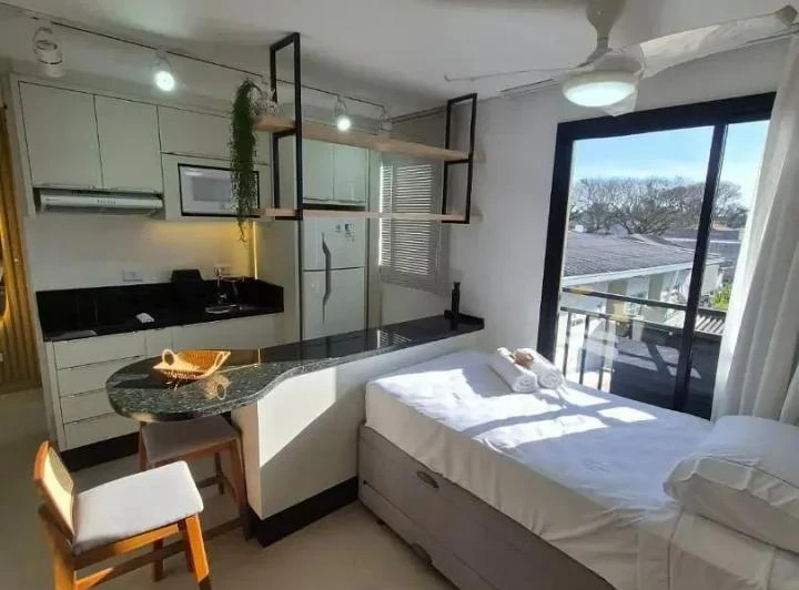 Furnished 28 m² apartment with 1 bedroom and no parking — photo 2
