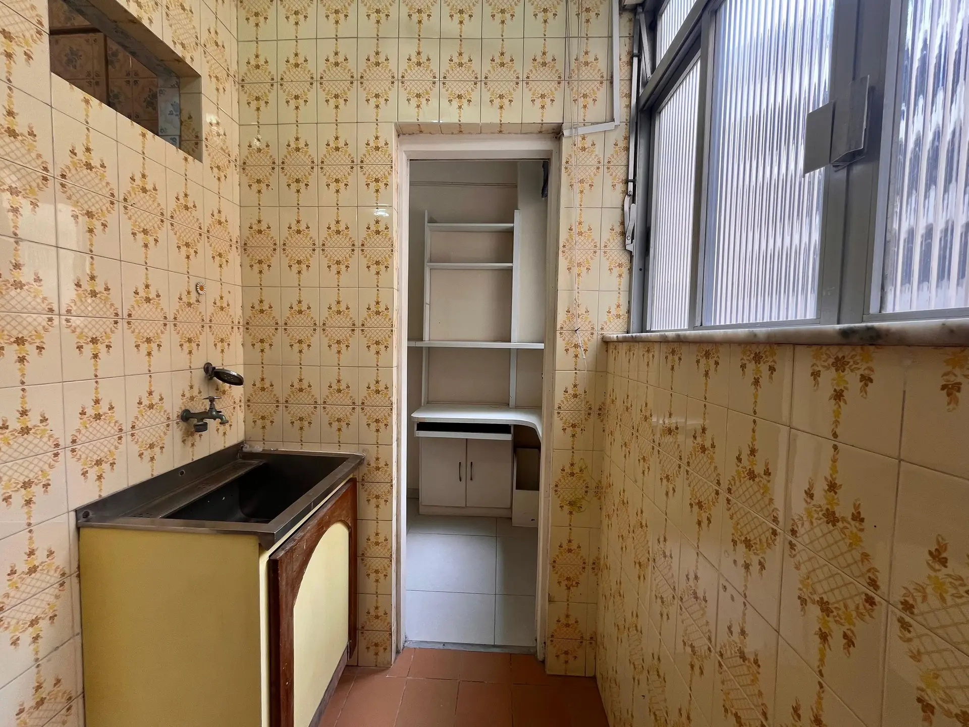 Home office in a 2-bedroom apartment, 78 m² — photo 12