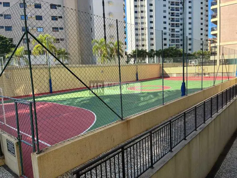 Apartment with 2 bedrooms and 2 bathrooms plus a balcony — photo 11