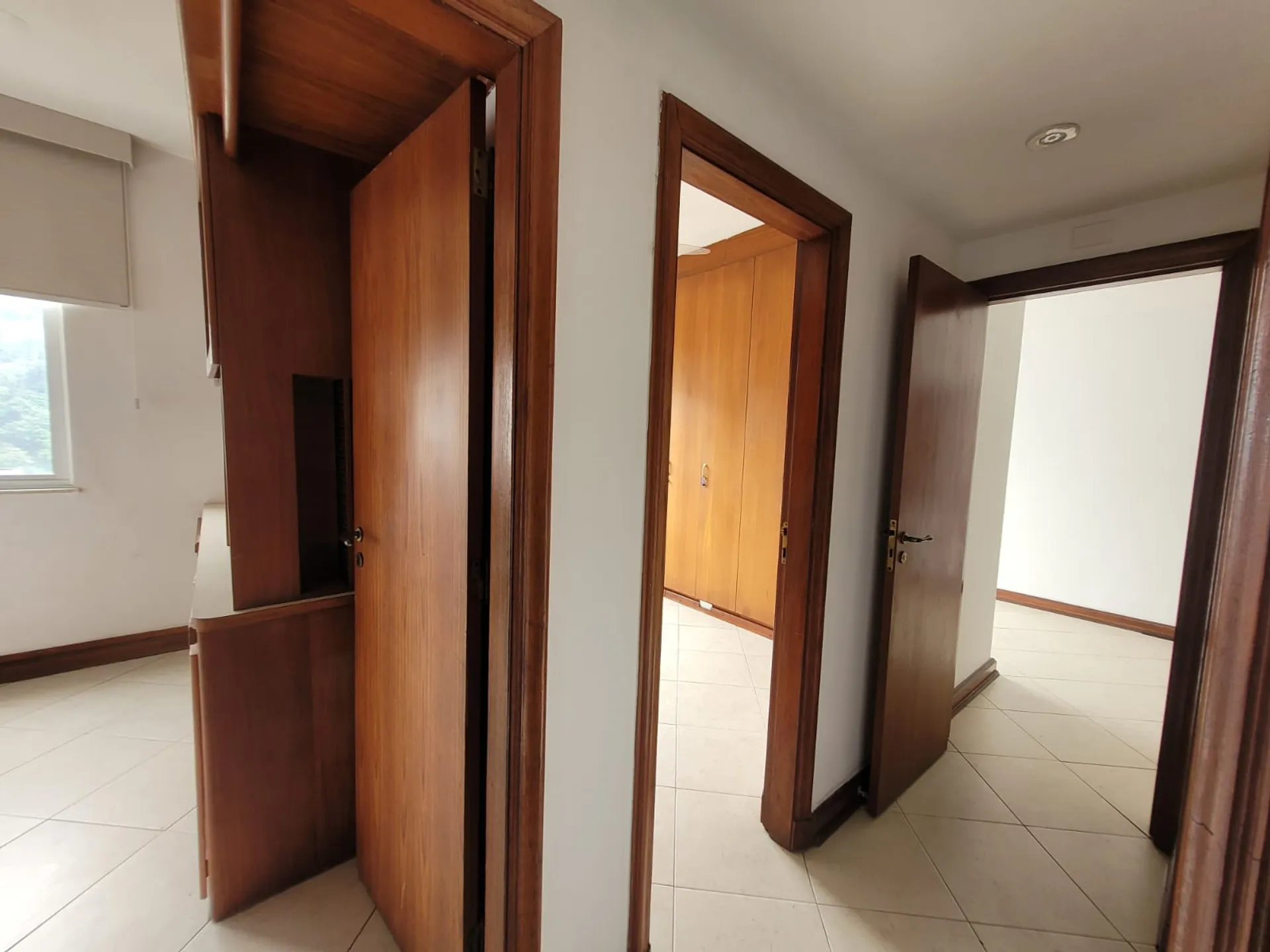 Квартира 80 м² з видом на гори та робочим місцем — photo 13