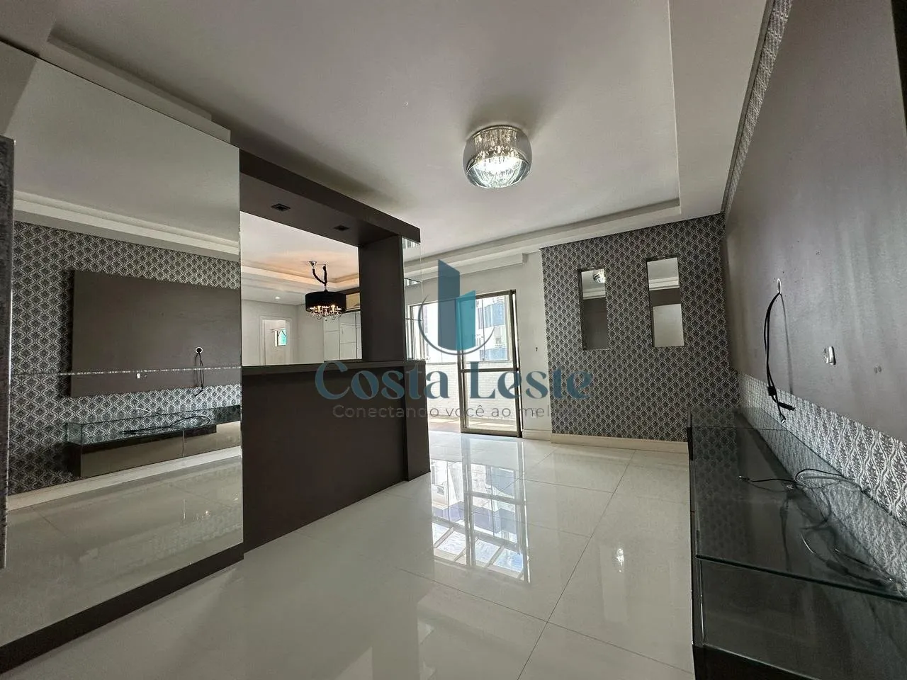 Furnished apartment, 142 m², with a grill on the balcony — photo 3