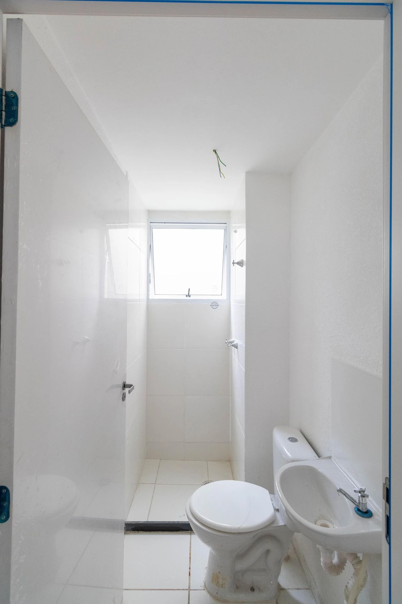 Unfurnished 2-bedroom apartment with no parking — photo 13