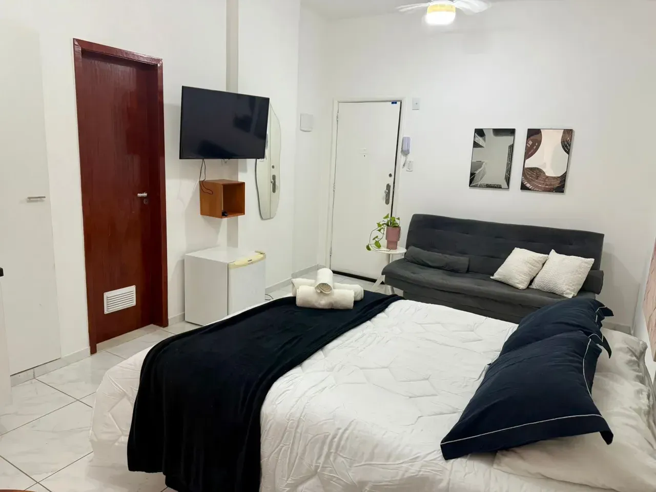 Furnished 1-bedroom apartment with tiled floors — photo 12