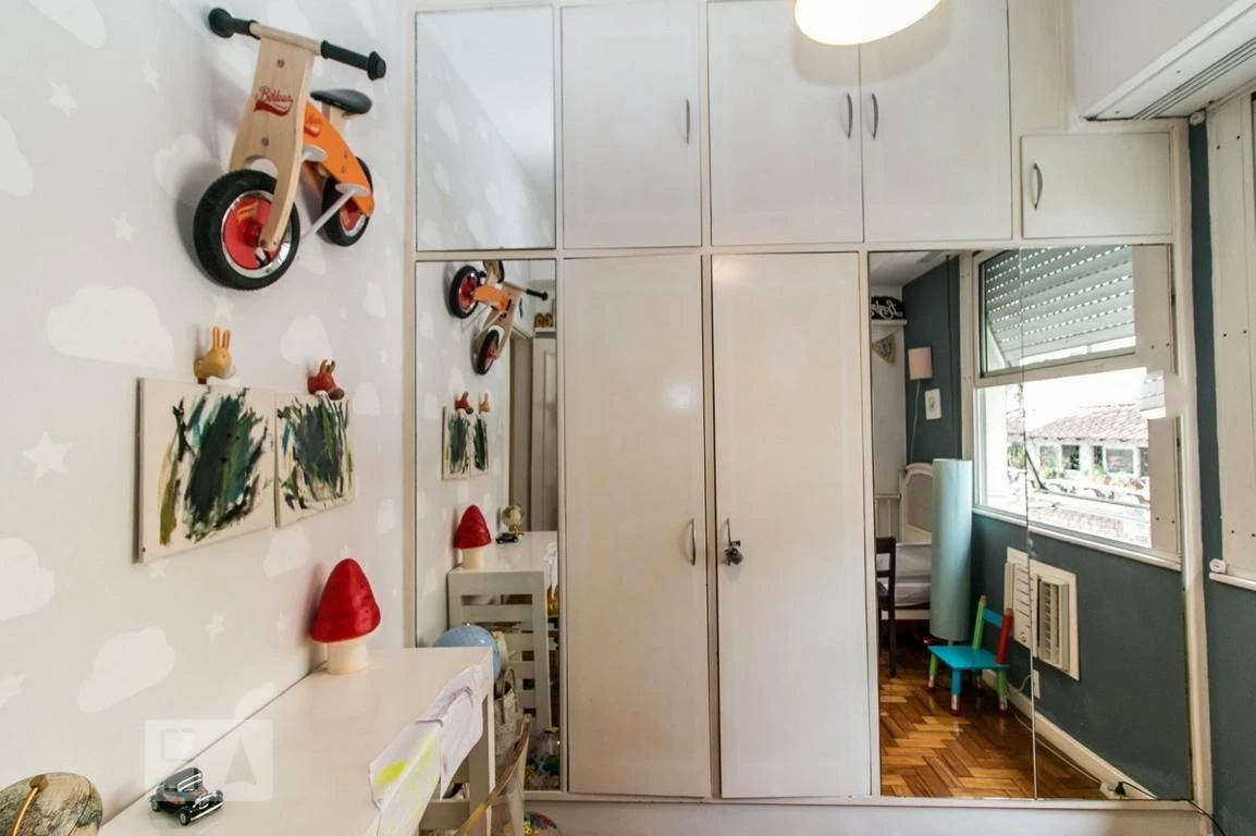72 m² apartment with a home office and a mountain view — photo 26