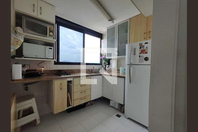 Мебльована квартира 74 м² з 2 спальнями-сюїтами — photo 29