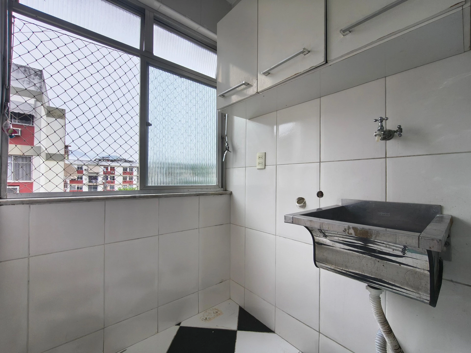 3-bedroom apartment with a park view — photo 16