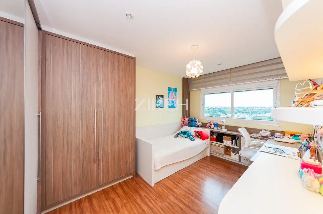Apartment on the 11th floor with a bathtub — photo 6