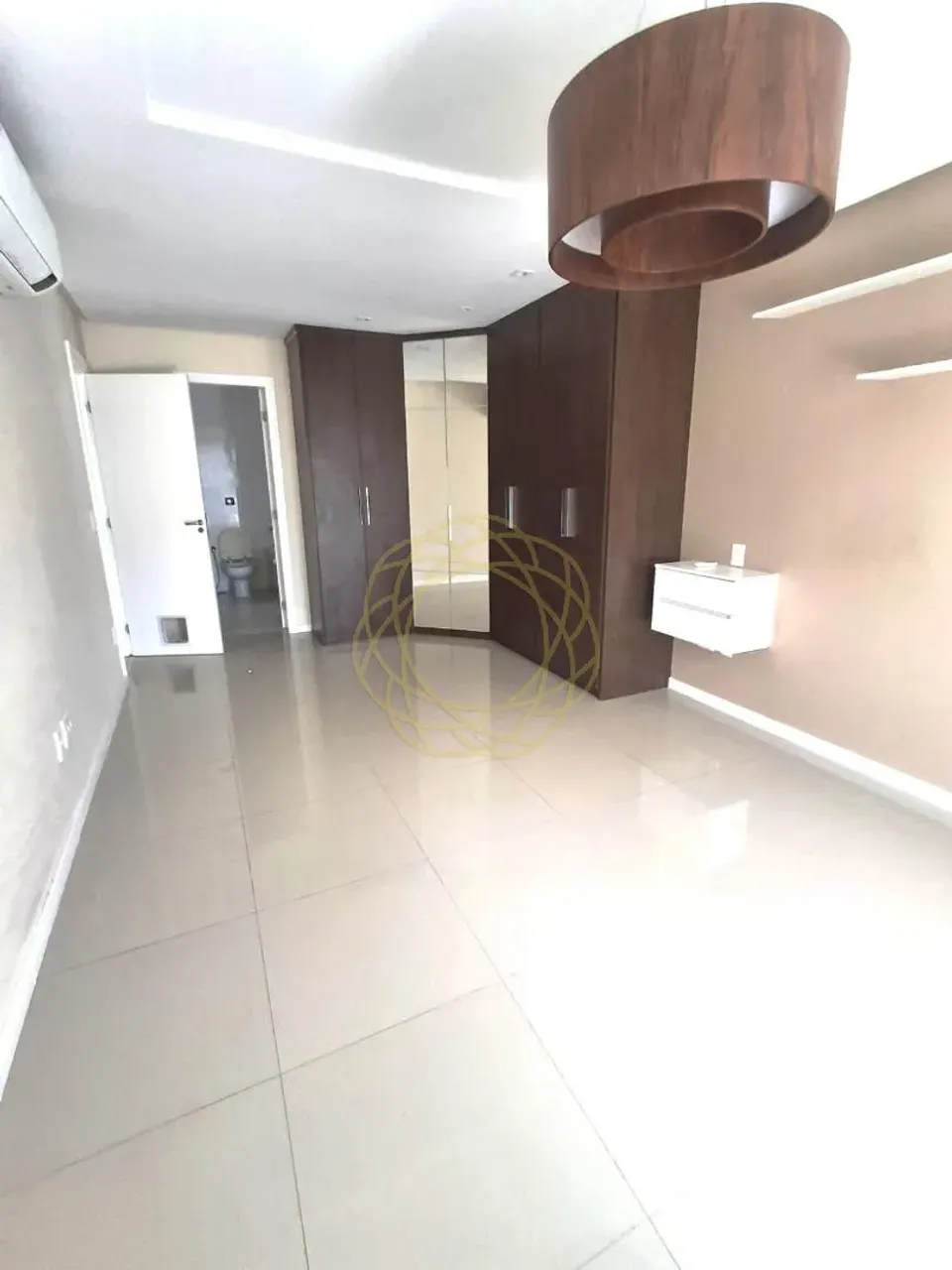 Будинок на 5 спалень і 5 ванних, 350 м² — photo 12