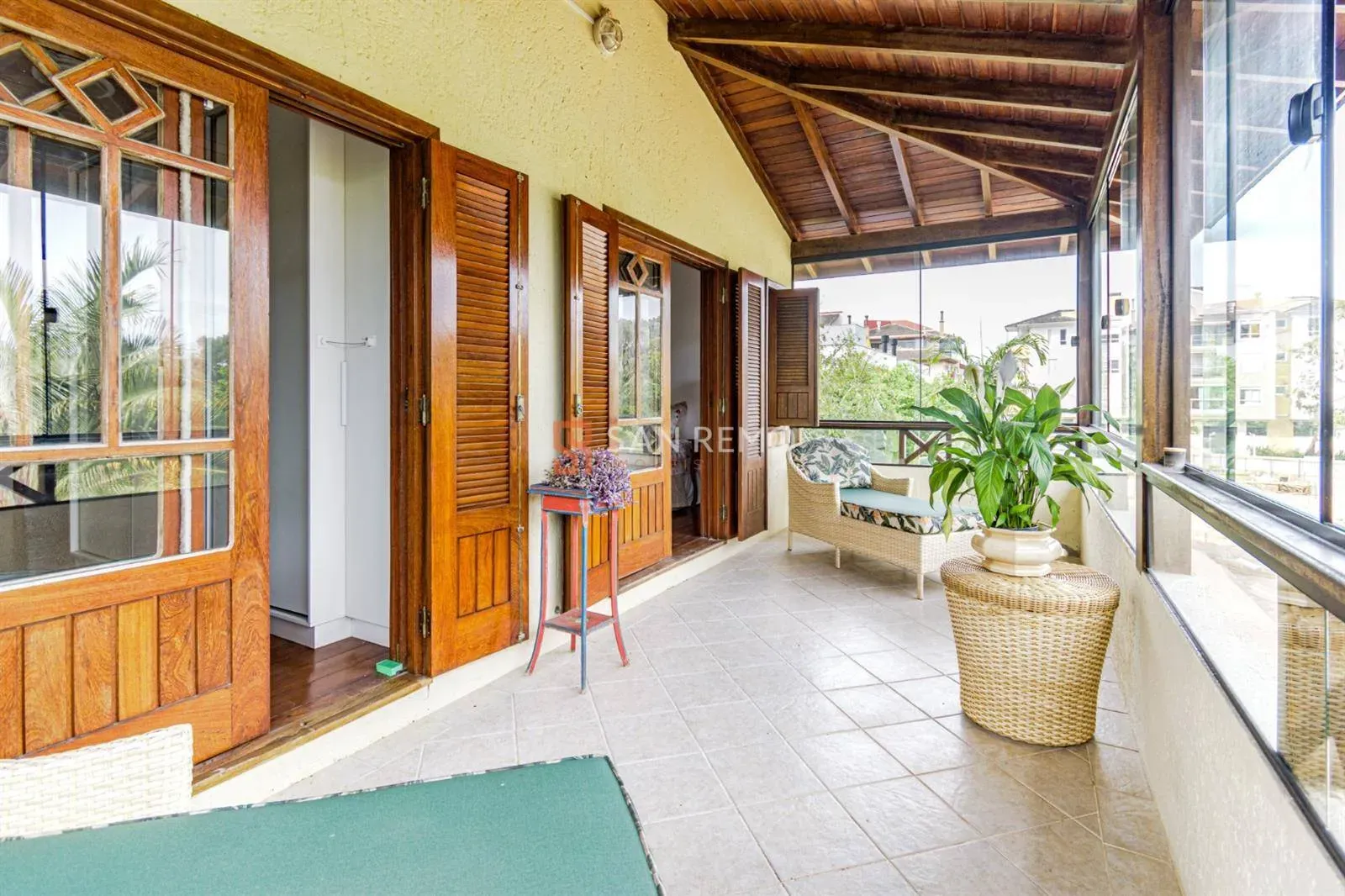 Casa mobiliada com 4 suítes e varanda privativa — photo 12