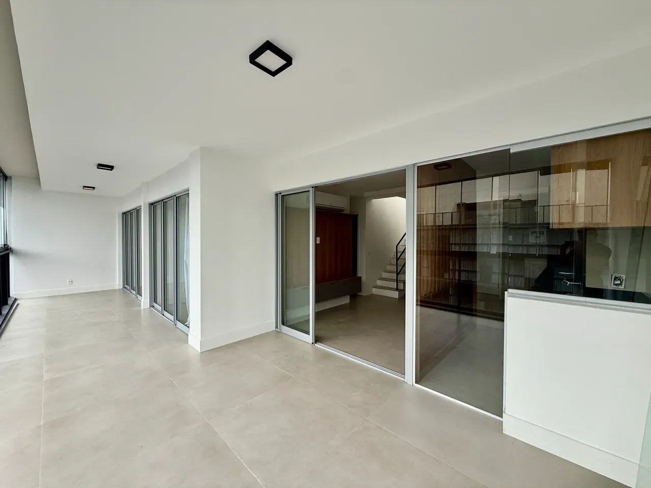 2-bedroom apartment with a water view — photo 17