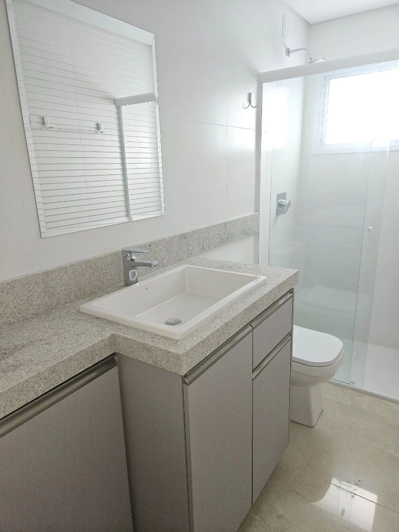 Furnished 2-bedroom apartment with a gas open-plan kitchen — photo 14