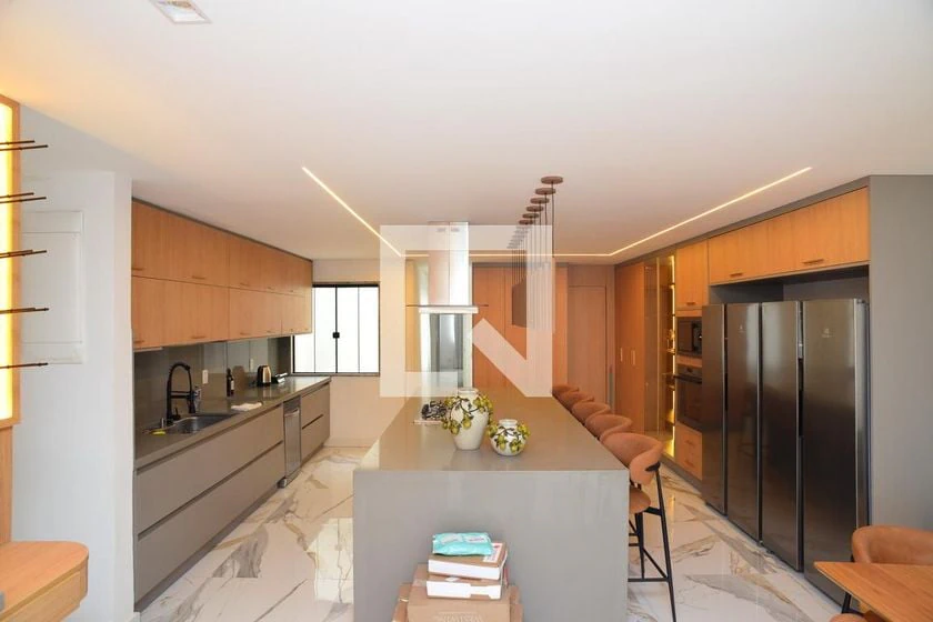 320 m² furnished penthouse with 4 bedrooms and 7 baths — photo 2