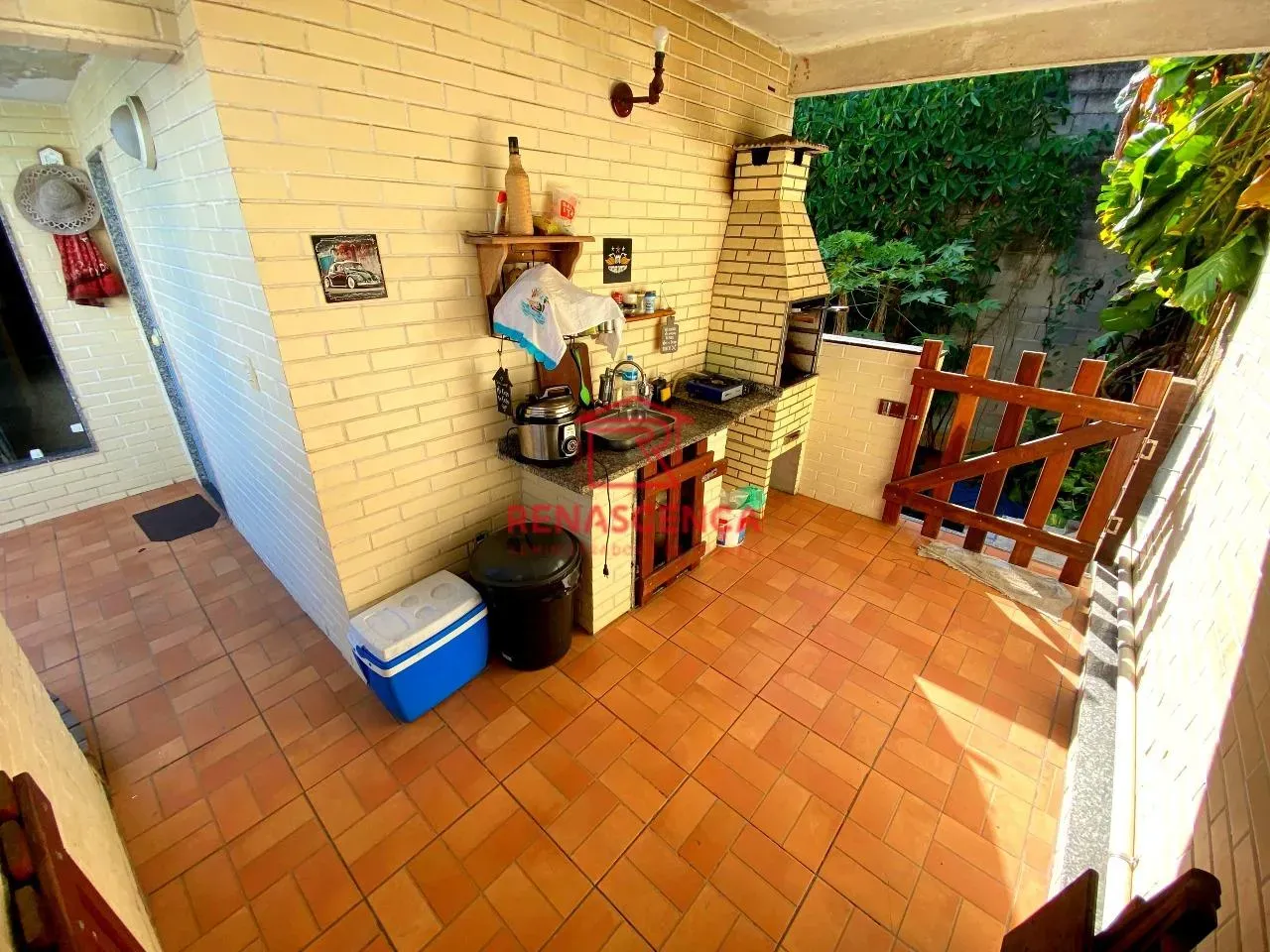Furnished duplex house with an open-plan gas kitchen — photo 23