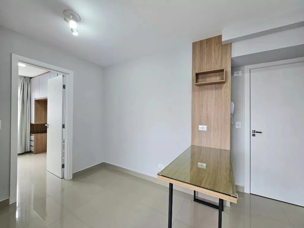 One-bedroom apartment with a grill on the balcony — photo 16