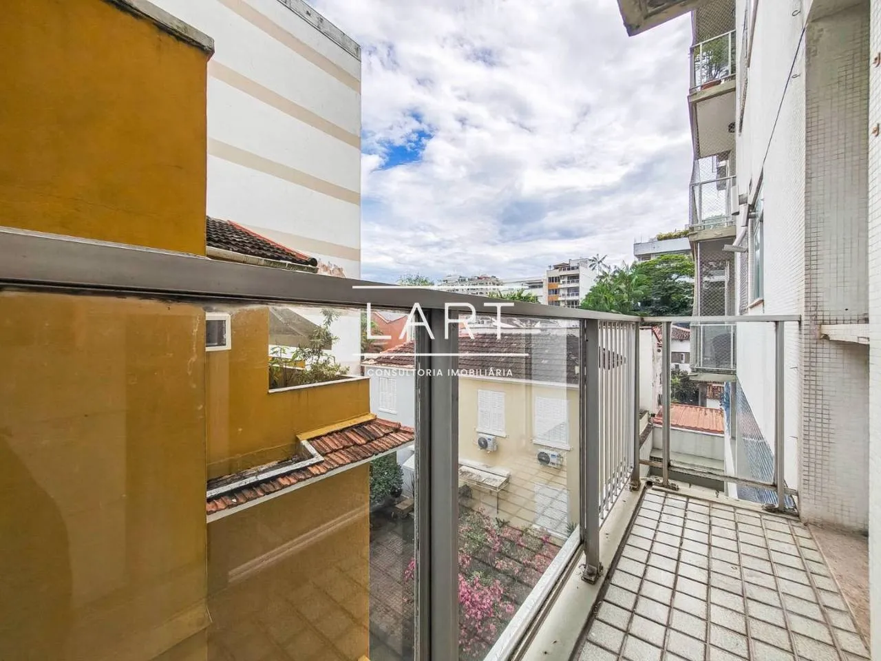 Apartamento de 81 m² no 2º andar com varanda — photo 11