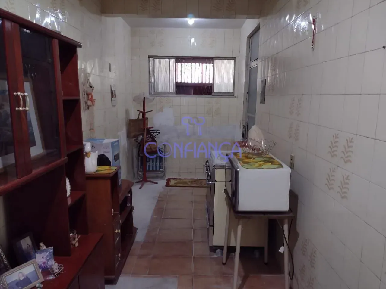 Casa mobiliada com cozinha e fogão a gás — photo 15