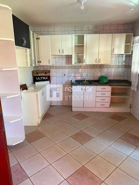 House with 5 bedrooms and 420 m², 4 parking spaces — photo 4