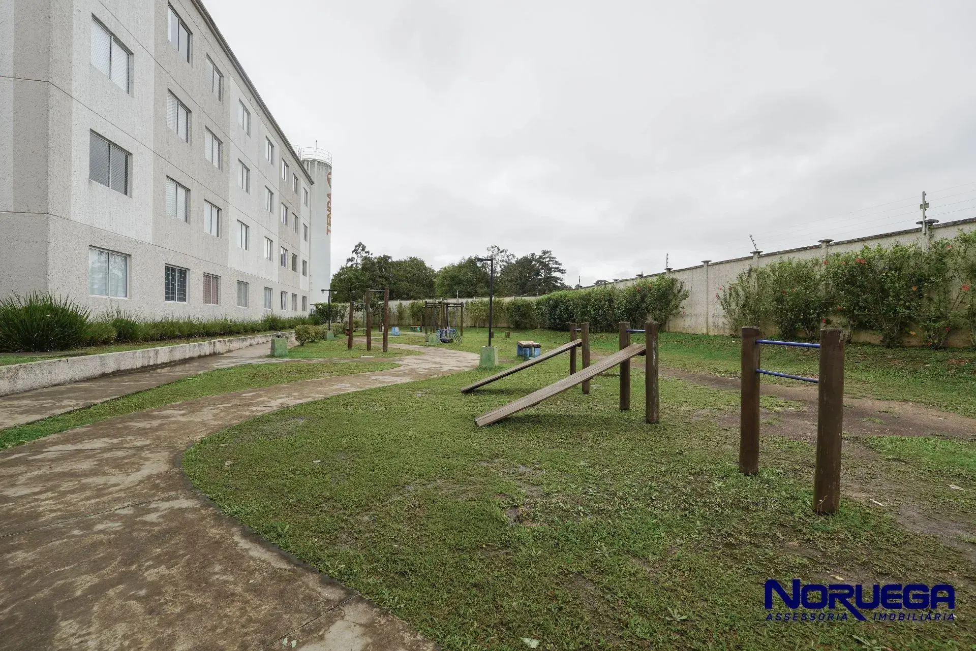 Rental apartment with 2 bedrooms and 43 m² — photo 22