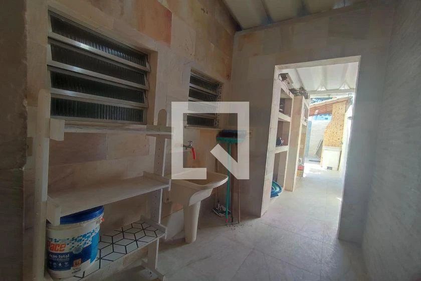 600 m² house with 5 bedrooms and balcony barbecue — photo 48