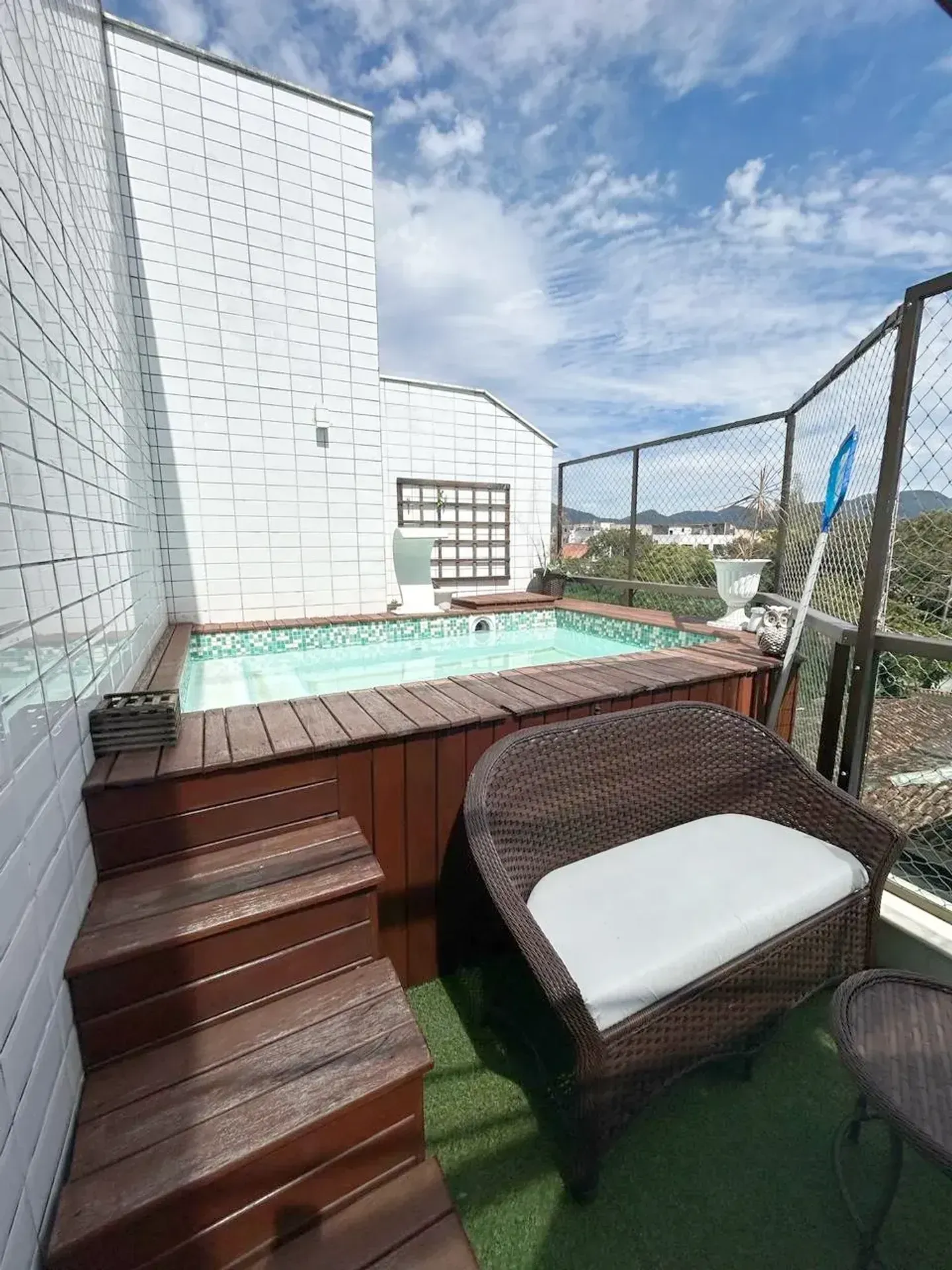 Apartamento com cozinha fechada e 4 banheiros — photo 20