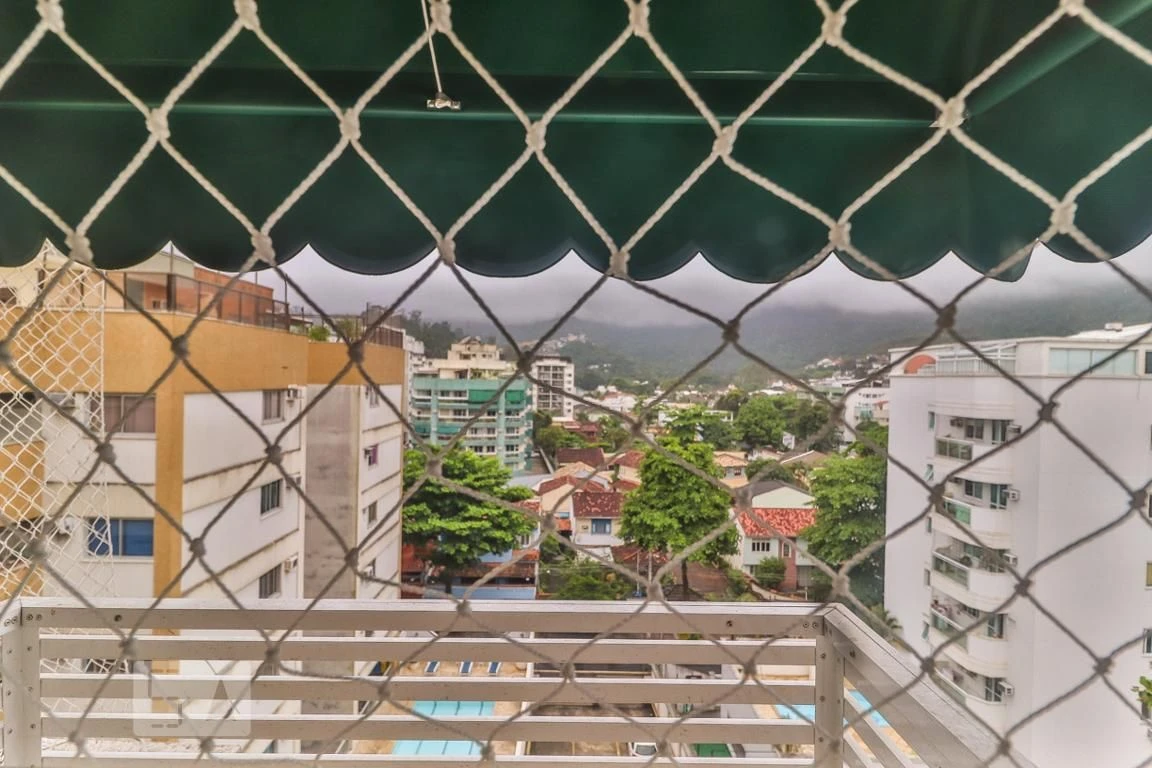 Mountain view in a 3-bedroom apartment, 149 m² — photo 42