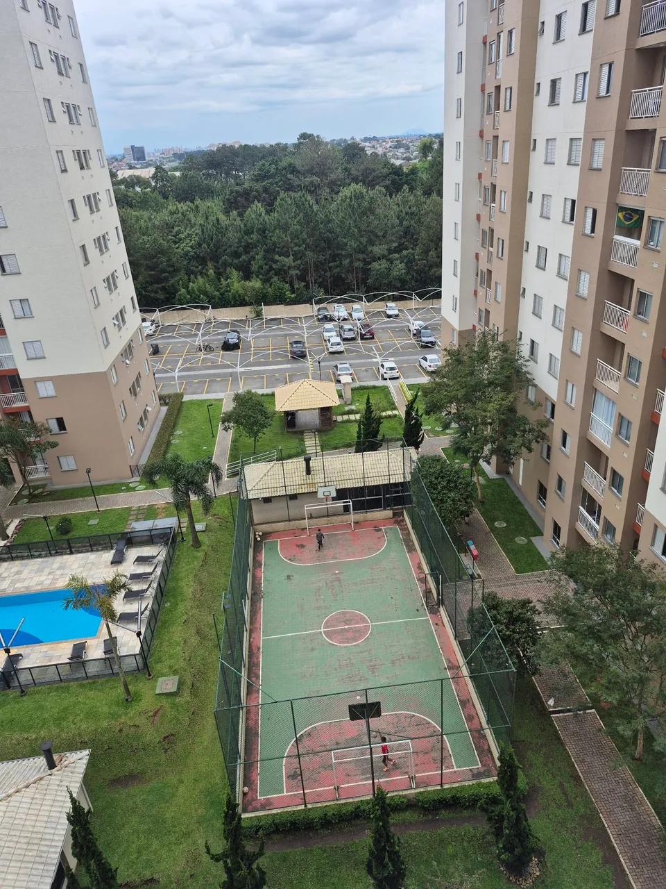 2-bedroom apartment with a washing machine in Curitiba — photo 17