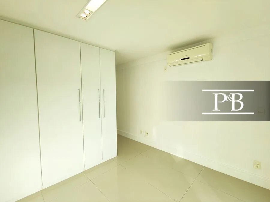 4-bedroom apartment, 289 m² — photo 11