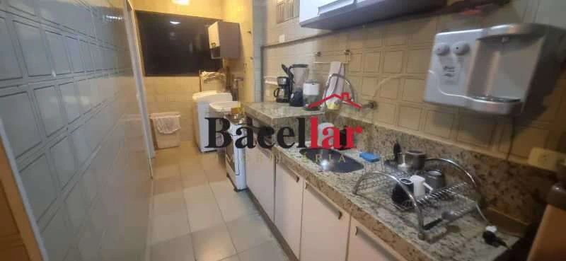 2-bedroom apartment with 4 bathrooms and 180 m² — photo 2