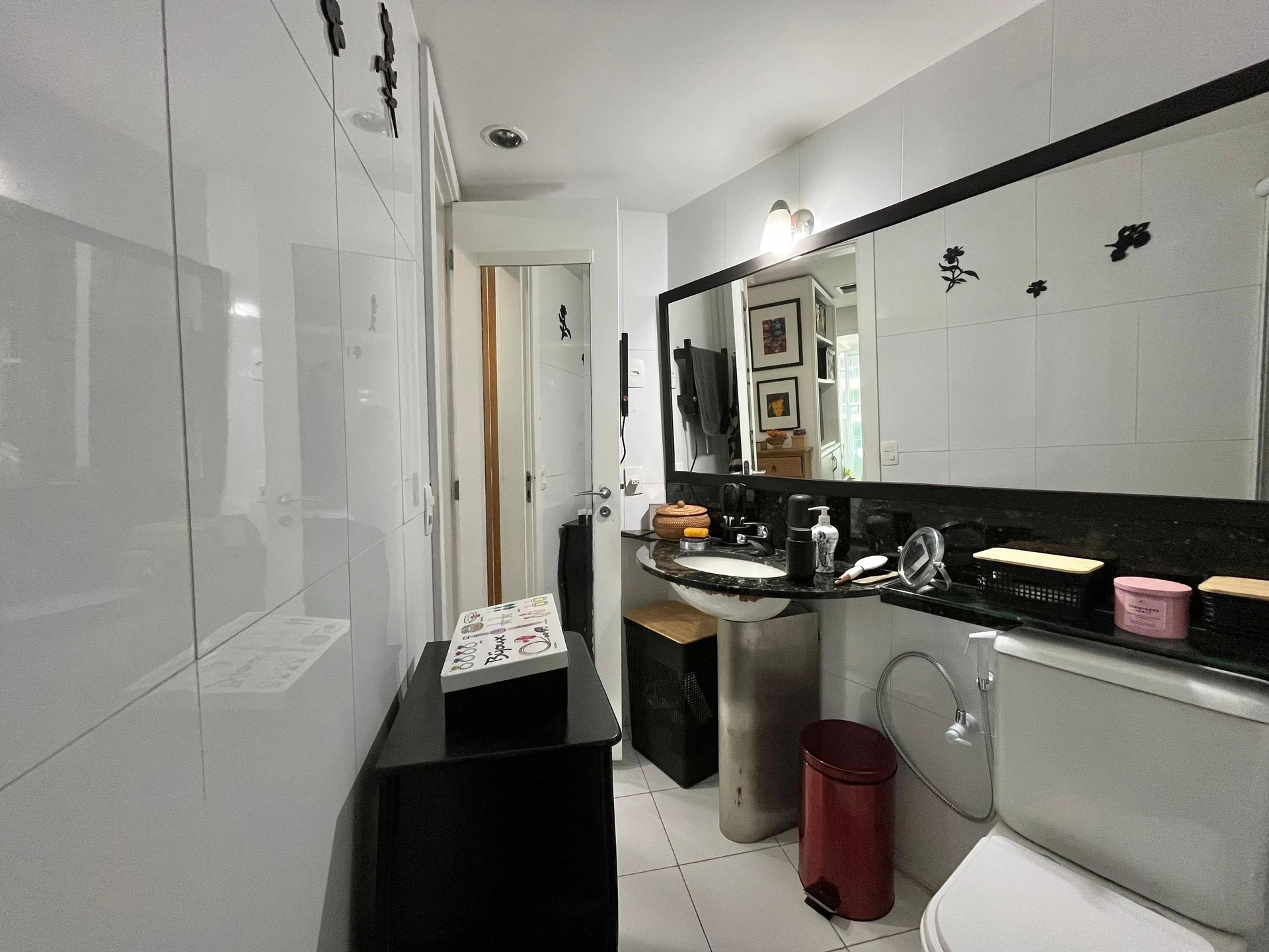 Furnished studio, 48 m², with a water view — photo 17