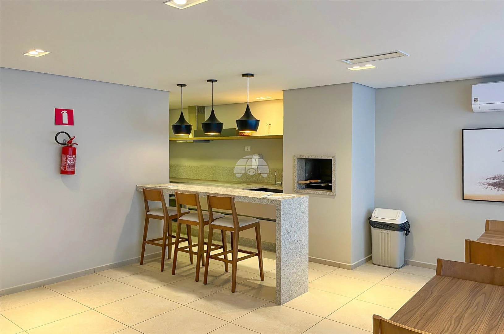 One-bedroom apartment with a home office in Curitiba — photo 19
