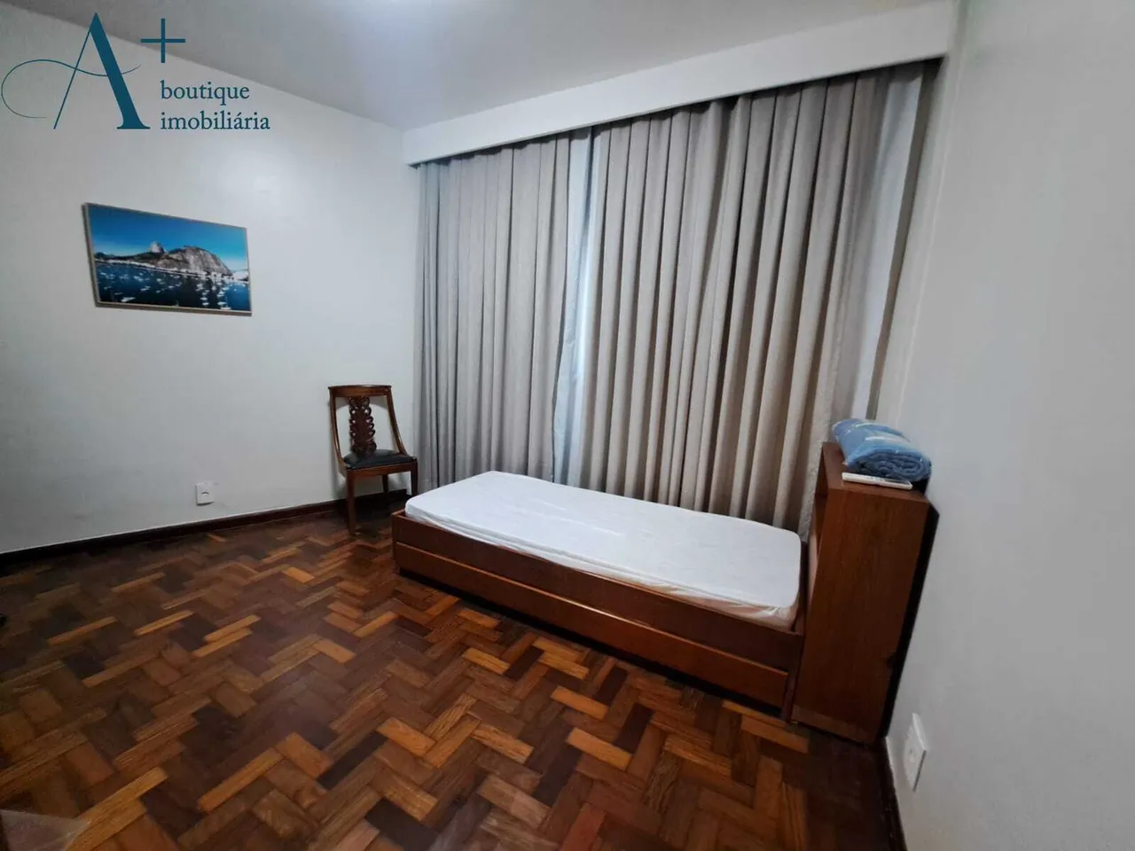 Apartamento de 160 m² con 4 dormitorios y pisos de madera — photo 14