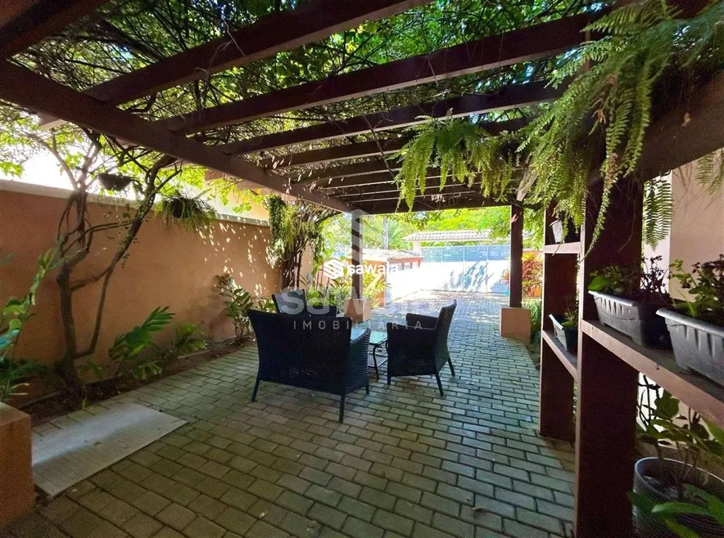 Furnished house with 600 m², 3 bedrooms and 5 baths — photo 3