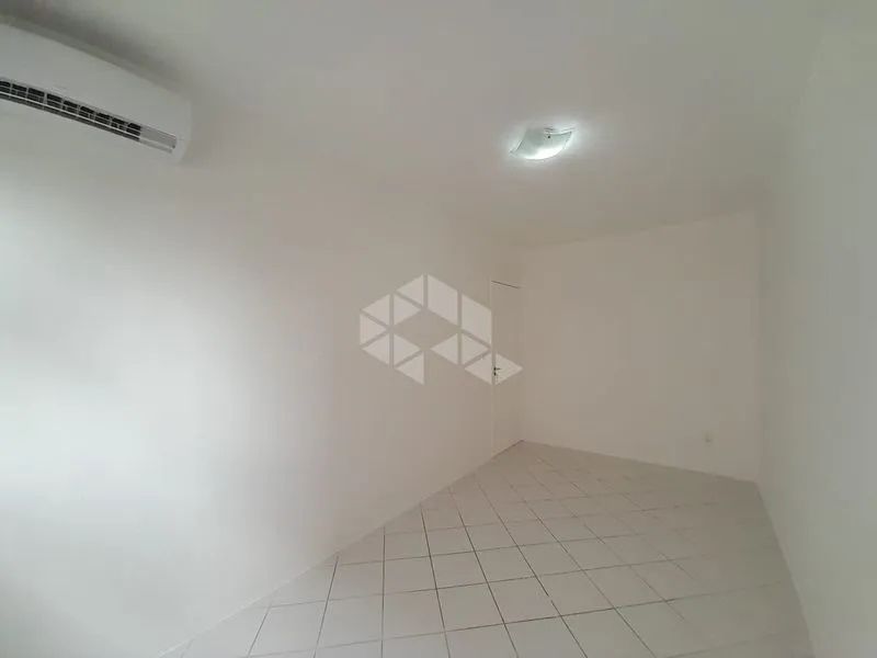 55 m² apartment with an open-plan kitchen and 2 bedrooms — photo 19
