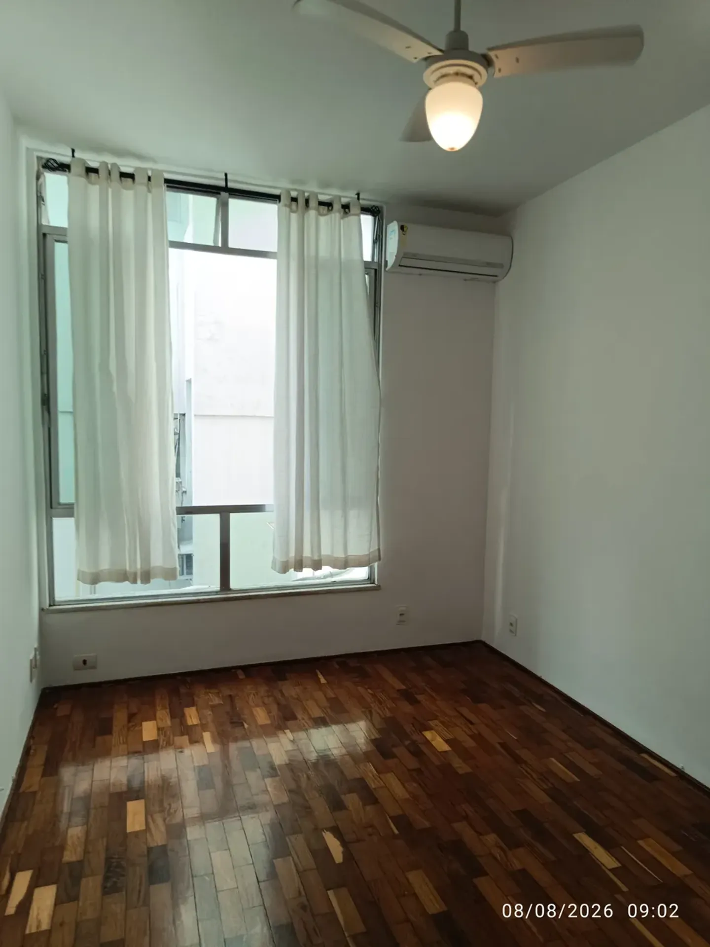 Apartamento com piso de madeira ou laminado, Copacabana — photo 2