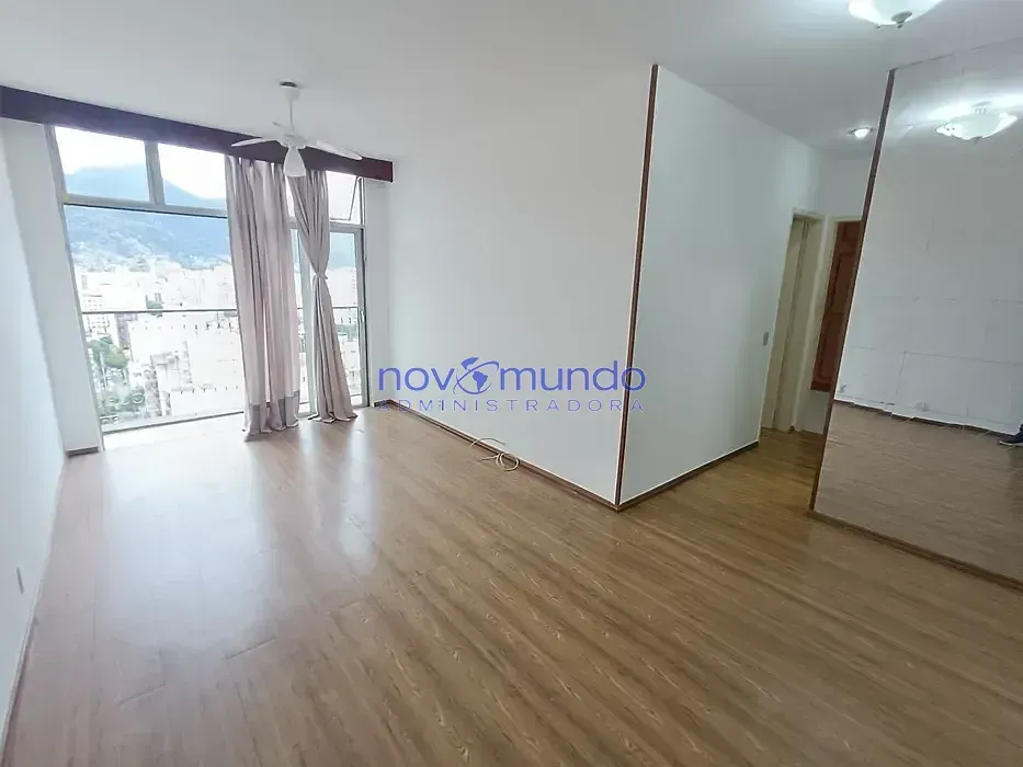 64 m² apartment with 2 bedrooms and 1 parking space — photo 8