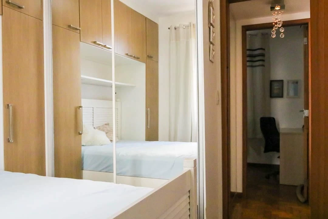 Furnished 2-bedroom apartment with a private garden — photo 3