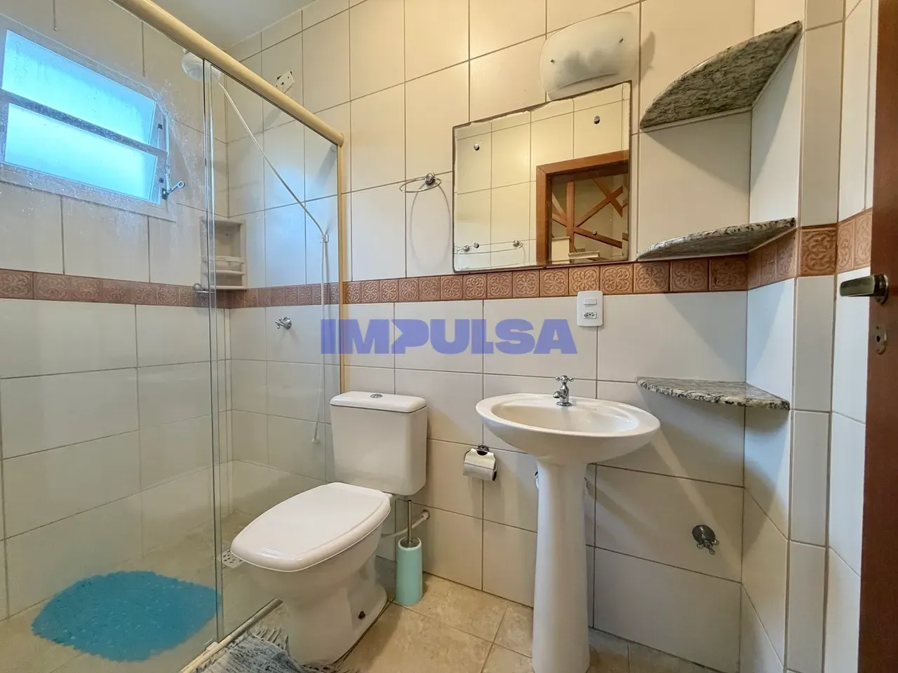 Furnished single-story house with 1 bedroom and open kitchen — photo 11