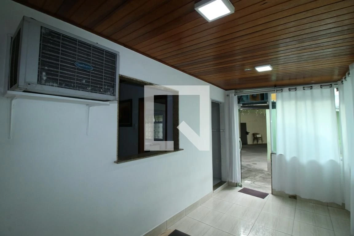 Unfurnished house for rent with 4 bedrooms and private garden — photo 32
