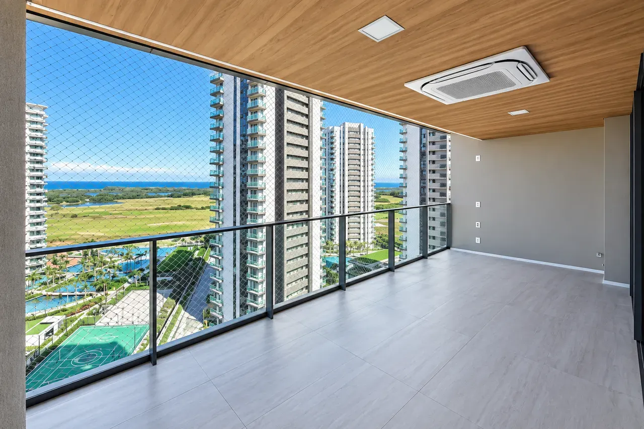 4-bedroom apartment with a water view — photo 25