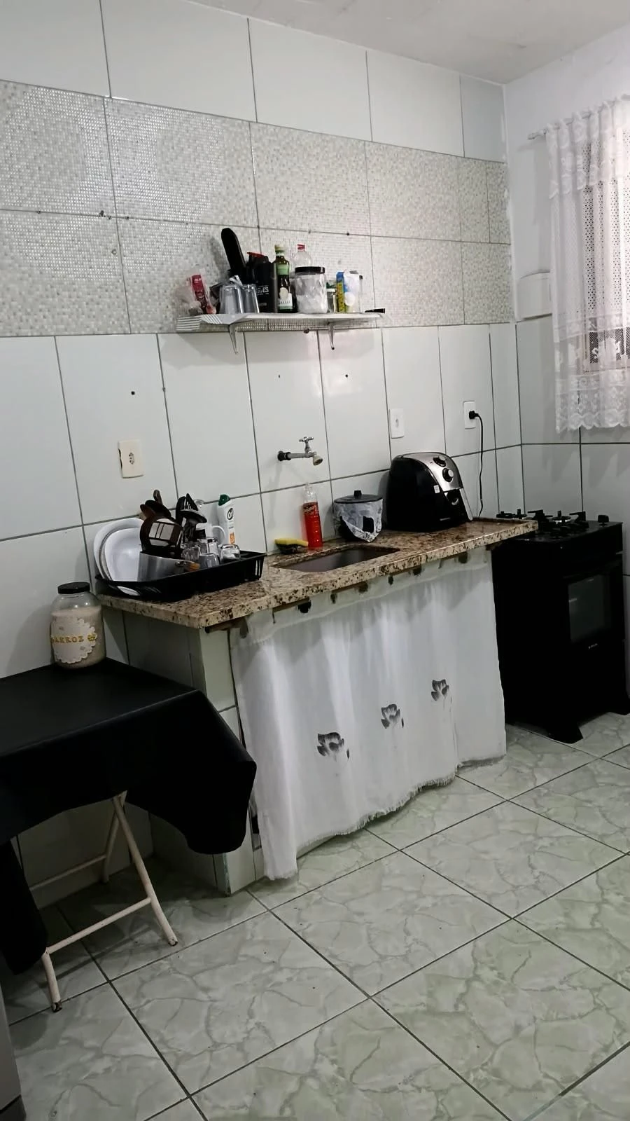 Furnished 3-bedroom house with 4 bathrooms, no parking — photo 26